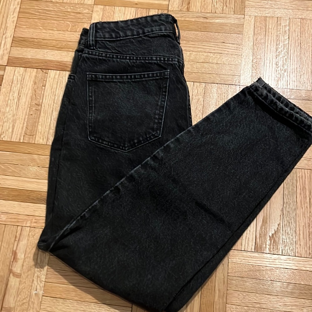 Zara mom fit jeans size 4 high rise